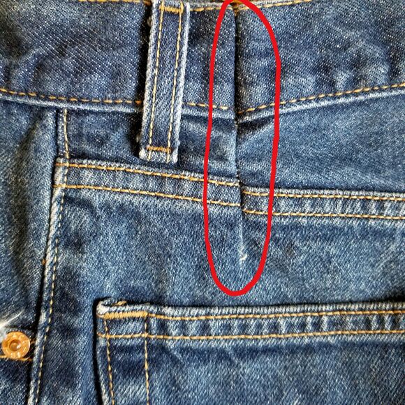 Levi’s 550 Jeans Men’s 34x31 Blue Relaxed Fit Denim *FLAWS* - Picture 8 of 9